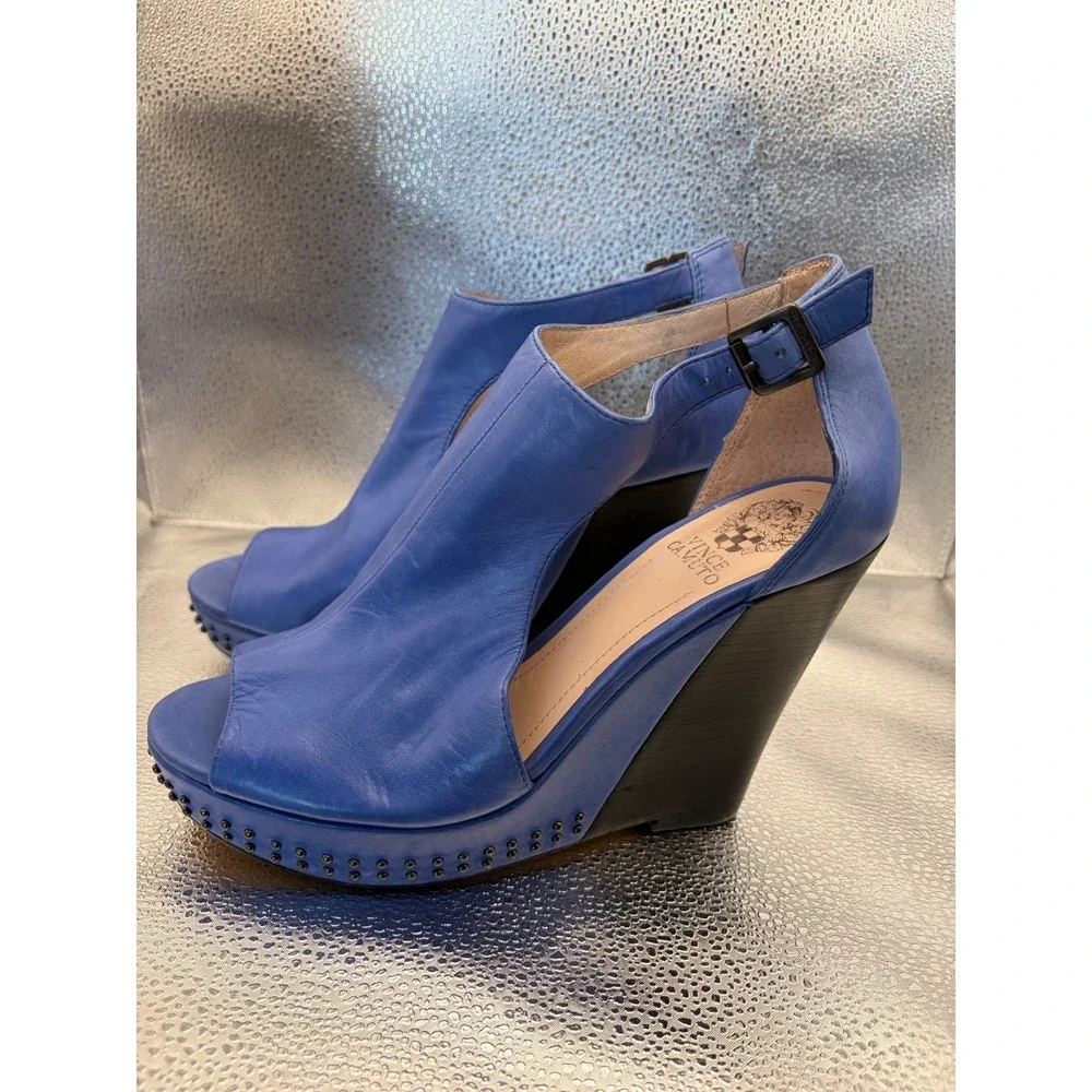 Vince Camuto Waylin Blue Leather Studded Platform Wedge Sandals Womens 9.5 M